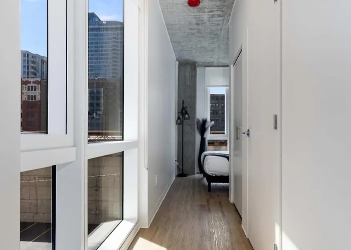 Apartamento South Loop Rooftop With In And Out Parking 6