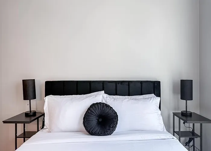 Apartamento South Loop Rooftop With In And Out Parking 6